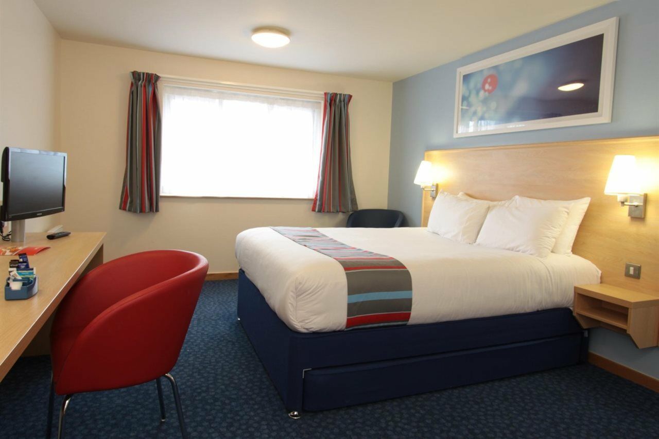 Travelodge Nottingham Central Екстериор снимка